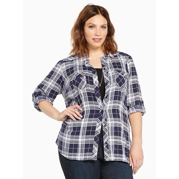 torrid Tops - Torrid Navy & White Plaid Challis Camp Button Down Shirt With Collar Size 2X